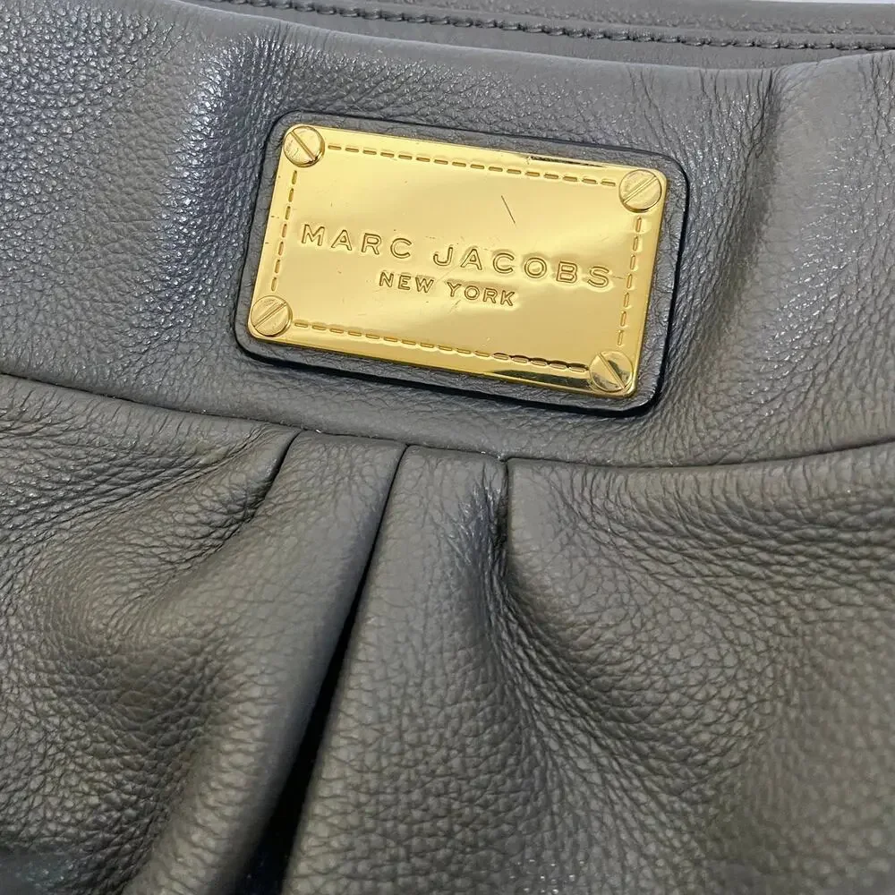 Marc Jacobs New York Hillier Gray Pebbled Leather Hobo Shoulder Bag Handbag